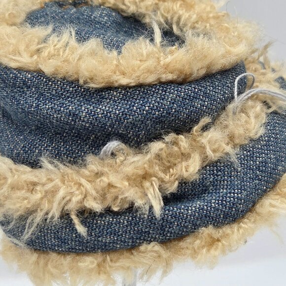 Bratz Doll Y2K Style Denim Bucket Hat & Retro Corduroy Mini Skirt Outfit Set - Picture 3 of 5